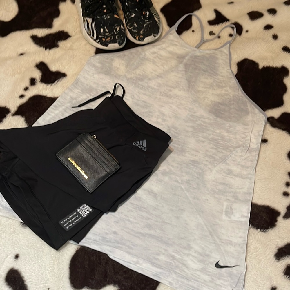 SUPER SOFT Dri fit NIKE halter top